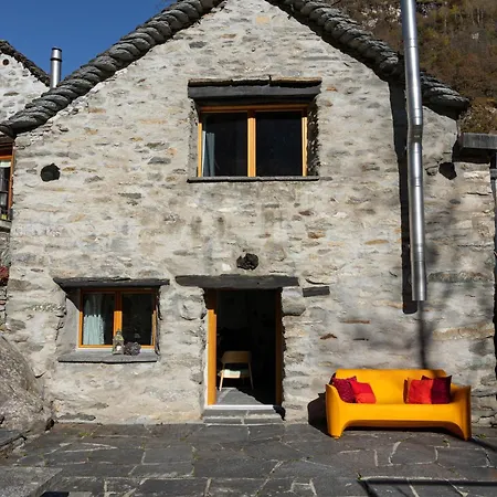 Verzasca Ofelia Vakantiehuis Sonogno